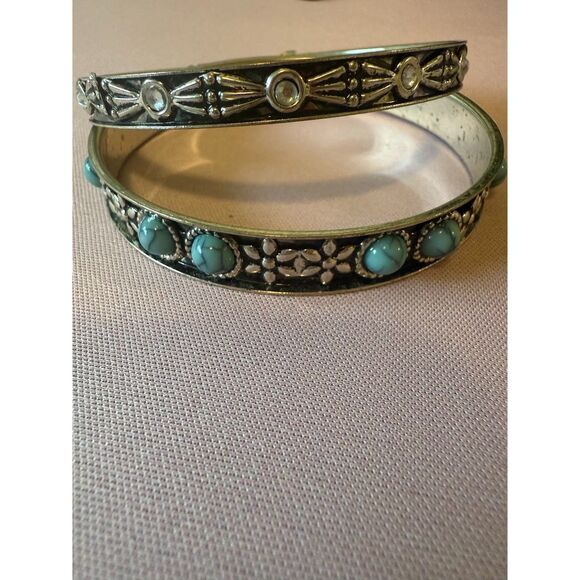 Vintage Silver Tone Bangle set of 2 - Picture 1 of 4